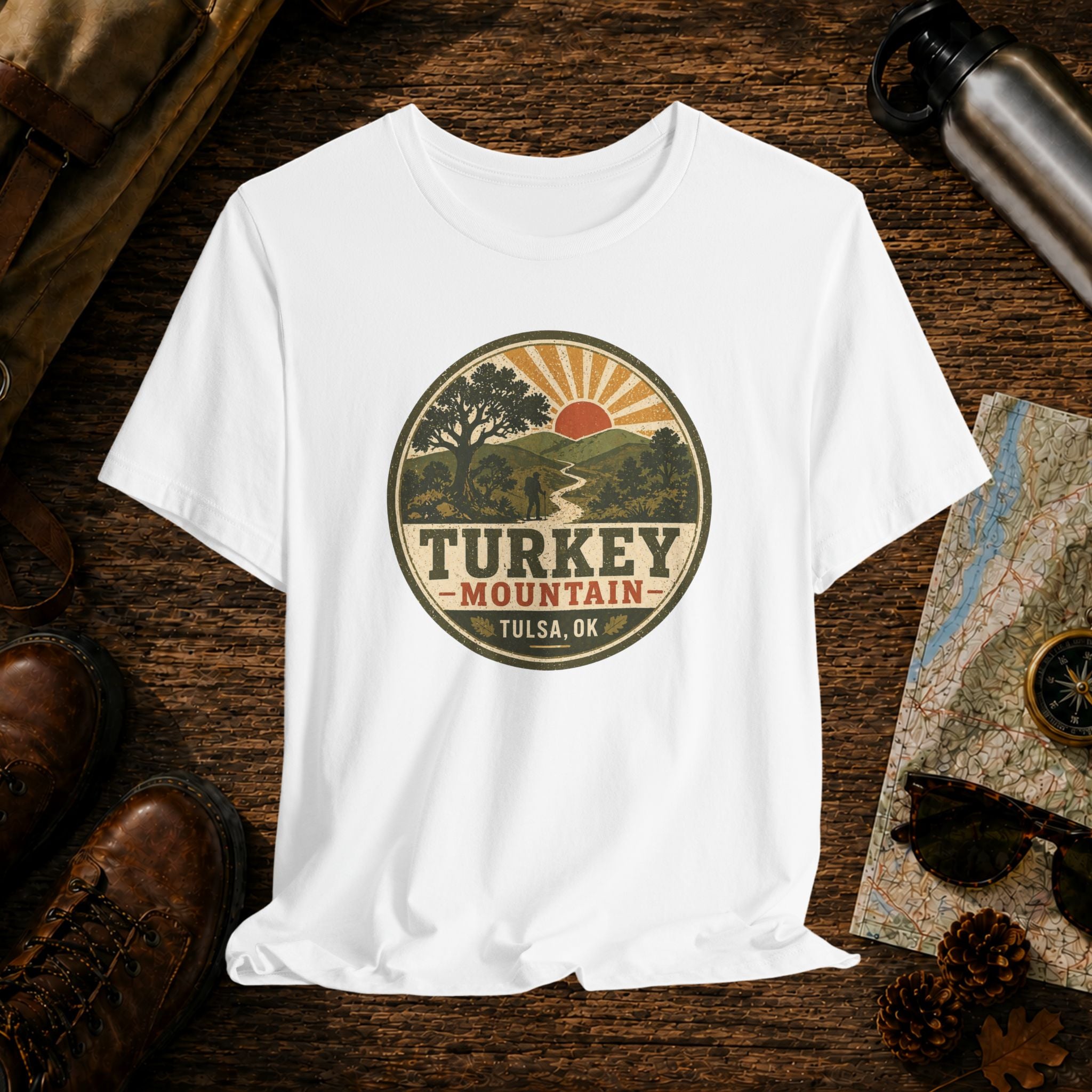 Turkey Hiking Retro - Bella